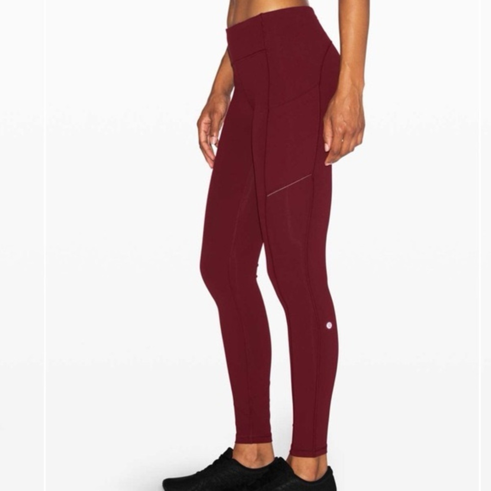 Lululemon Speed Up Tight 28" *Full-On Luxtreme
Deep Rouge